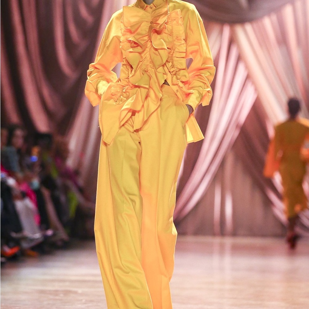 ISO CJR COLLECTION Christopher John Roger’s YELLOW PIECES ISO